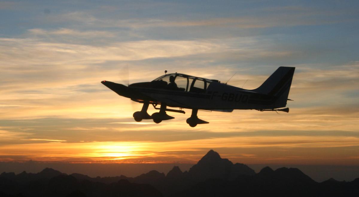 Centre de vol à voile de l'Ubaye : bâptemes en avion - Centre de vol à voile de l'Ubaye : bâptemes en avion
