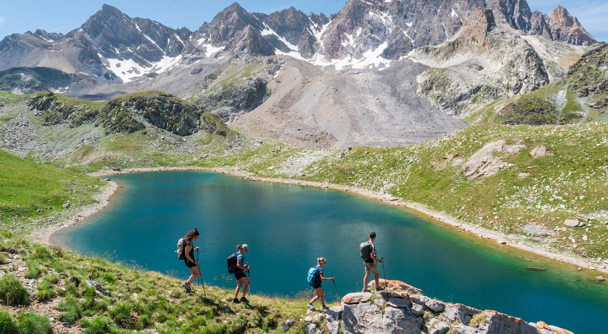 Ubaye - Pays du Viso en 5 jours (GRP®) : Tour du Chambeyron - Randonnée au niveau du lac de Marinet