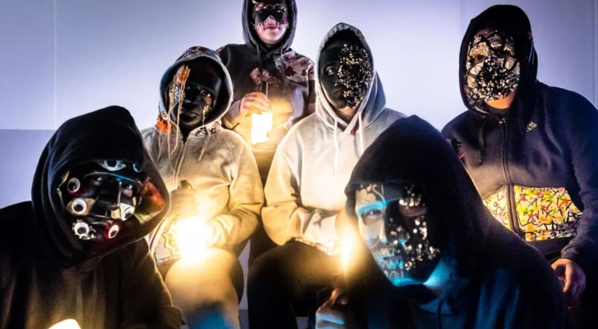 “Rakont l'amour entre quatre murs” - Documentaire et exposition - Jausiers