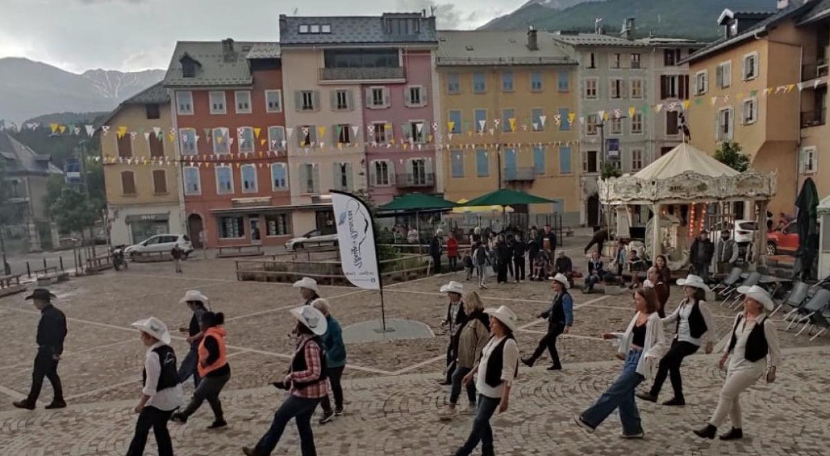 Fête de la musique avec  Ubaye's Dancers - Barcelonnette