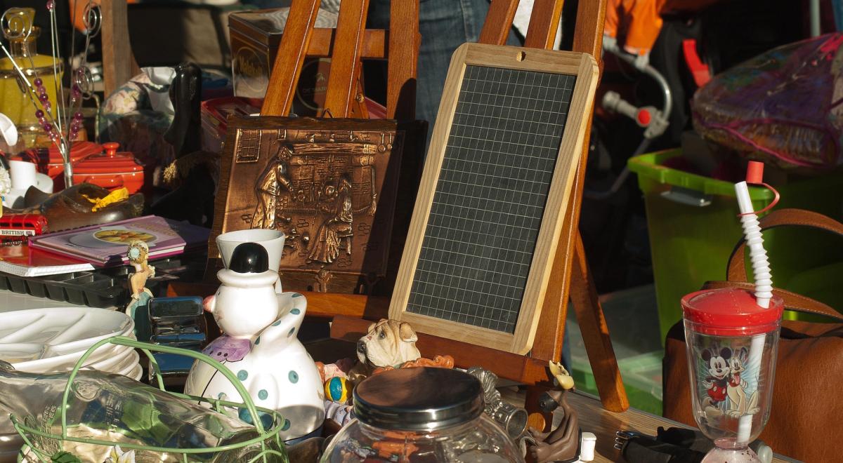 Vide grenier et marché de producteur locaux_Auzet - Vide grenier et marché de producteur locaux_Auzet