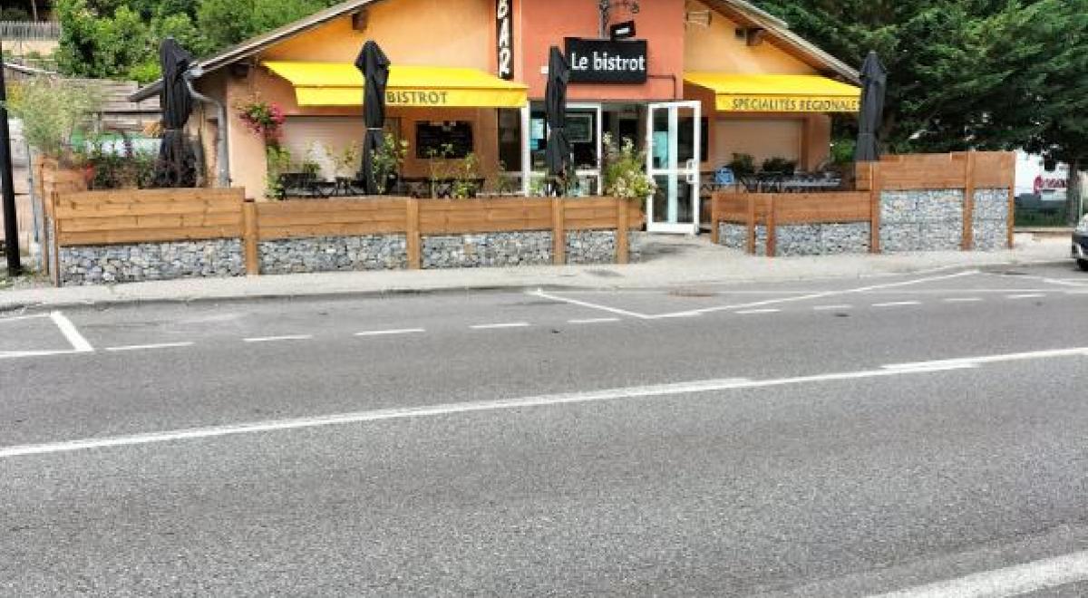 Le bistrot des Thuiles