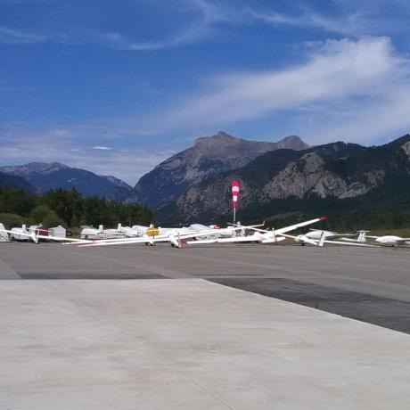 Aérodrome de Barcelonnette - Saint-Pons - Aérodrome de Barcelonnette - Saint-Pons Aérodrome de Barcelonnette - Saint-Pons - Aérodrome de Barcelonnette - Saint-Pons