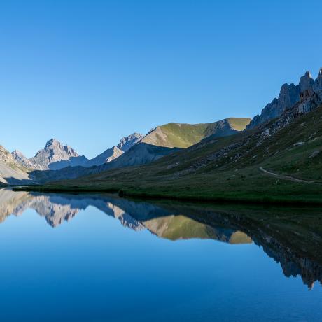 Ubaye - Pays du Viso en 4 jours (GRP®) : Tour de l'Oronaye - Lac de l'Oronaye Ubaye - Pays du Viso en 4 jours (GRP®) : Tour de l'Oronaye - Lac de l'Oronaye