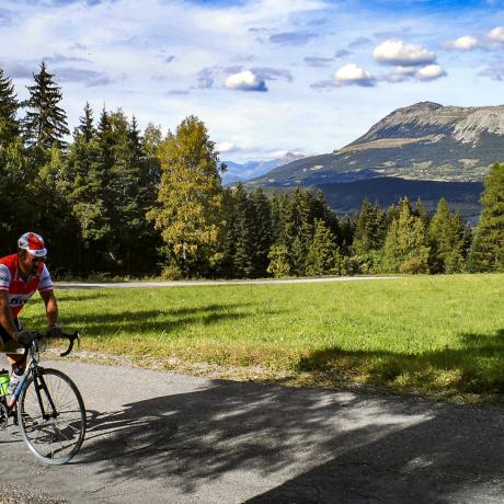 Col du Fanget réservé aux vélos - montée col du fanget