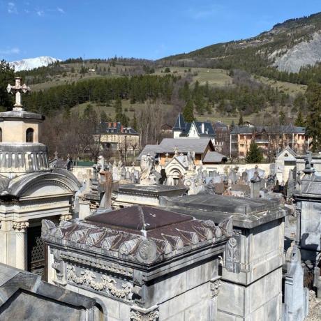 Visite guidée : Les villas de Barcelonnette et les tombes monumentales du cimetière - Visite guidée : Les villas de Barcelonnette et les tombes monumentales du cimetière