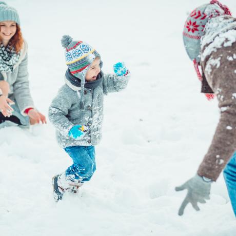 Bataille de boule de neige_Pra Loup 1600 - Bataille de boule de neige_Pra Loup 1600