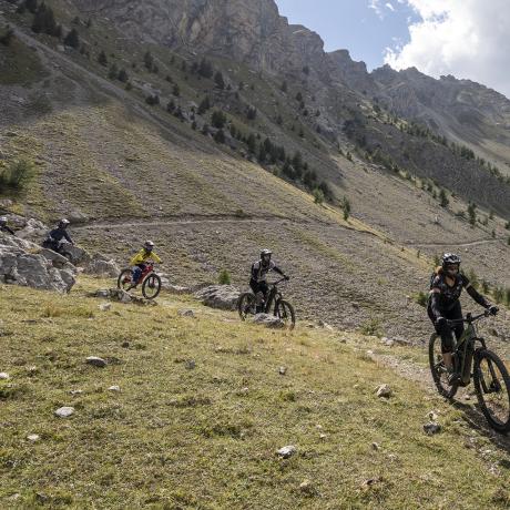 Initiation au VTT - Le Sauze 1700 - VTT DH au Sauze