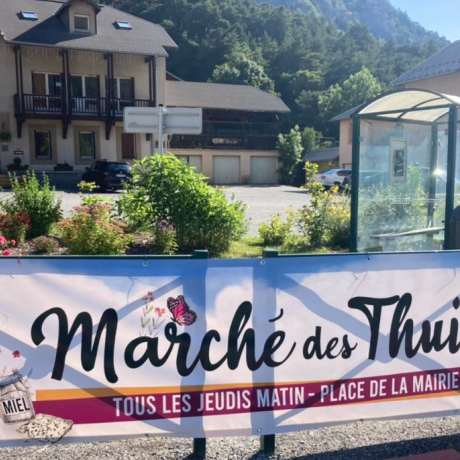 Marché des Thuiles Marché des Thuiles
