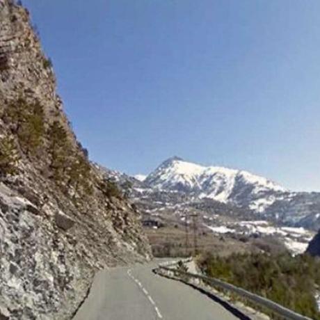 Route de Larche